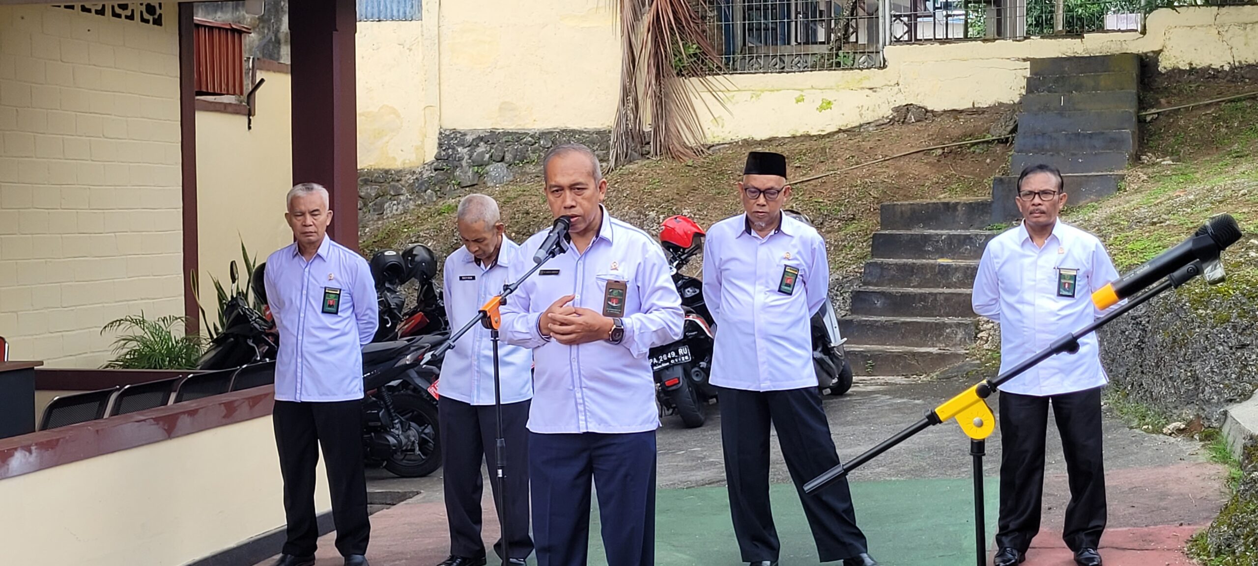 Pelaksanaan Apel Pagi, Senin (17/2)