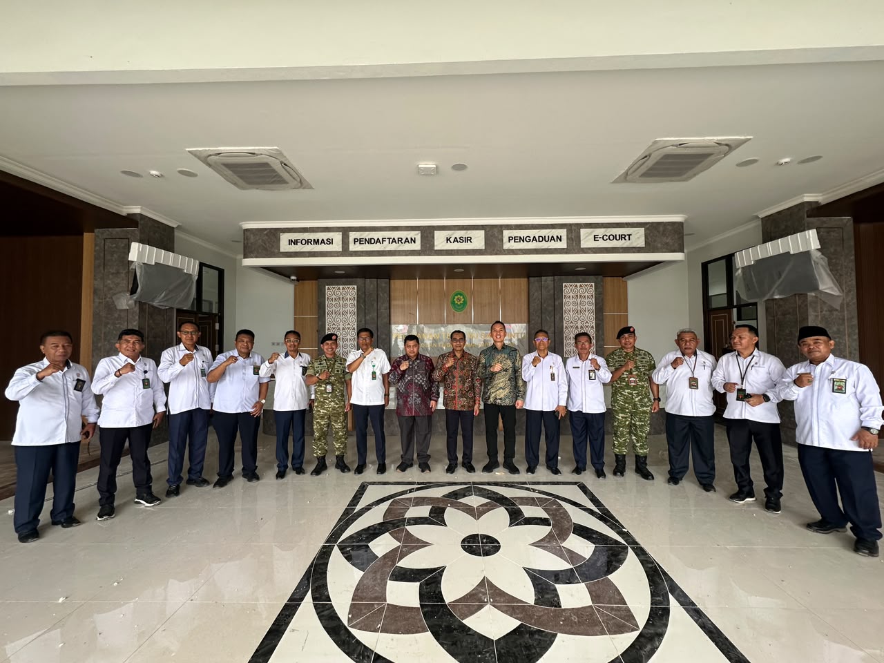 Jajaran Hakim Agung Mahkamah Agung RI Laksanakan Kunjungan Kerja ke Gedung Baru PTA Papua Barat dan Pembinaan Bersama di Pengadilan Tinggi Papua Barat