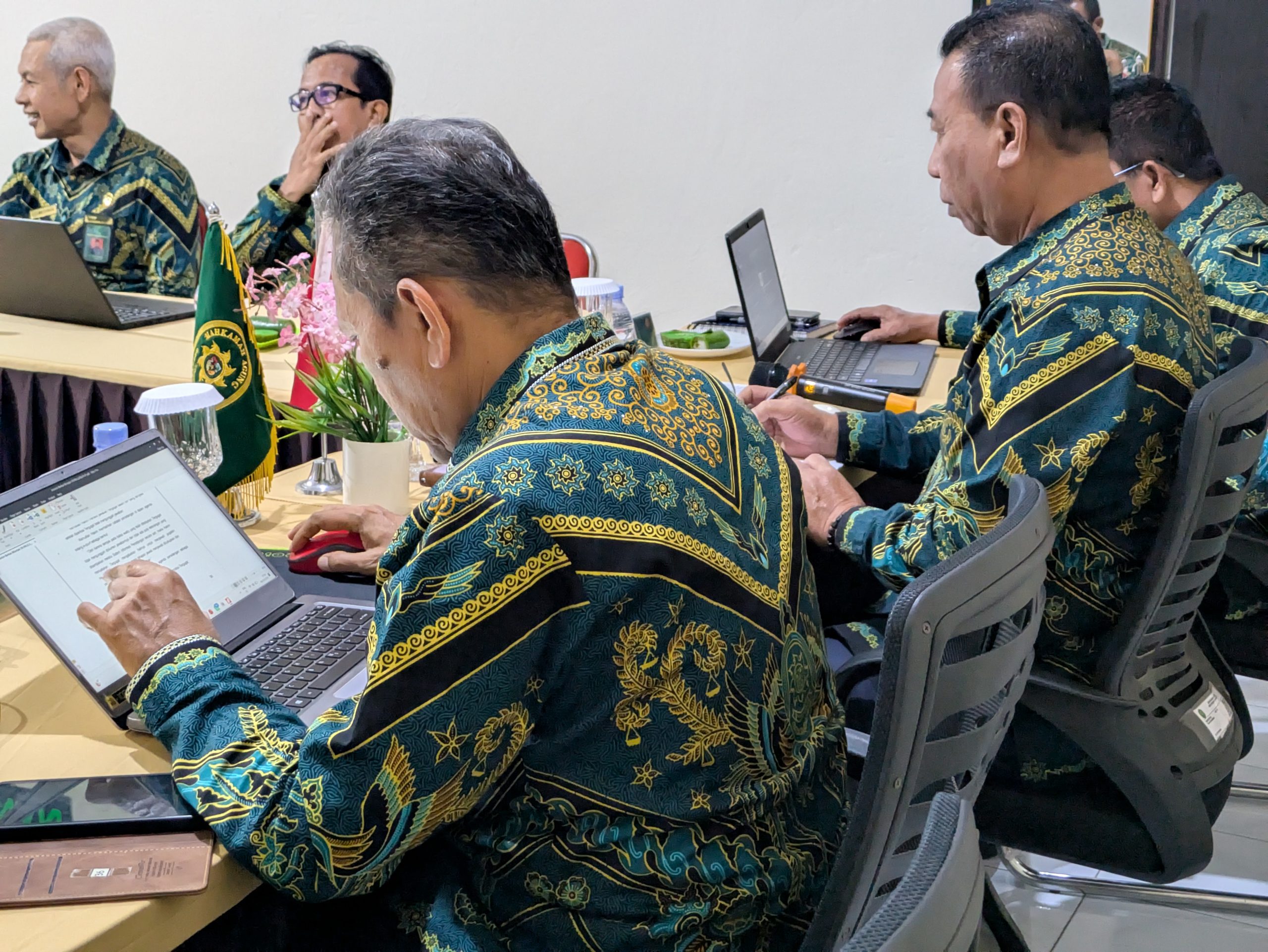 Diskusi Hukum Internal: Bedah Berkas Perkara Pengadilan Agama Fakfak Bulan Oktober 2026